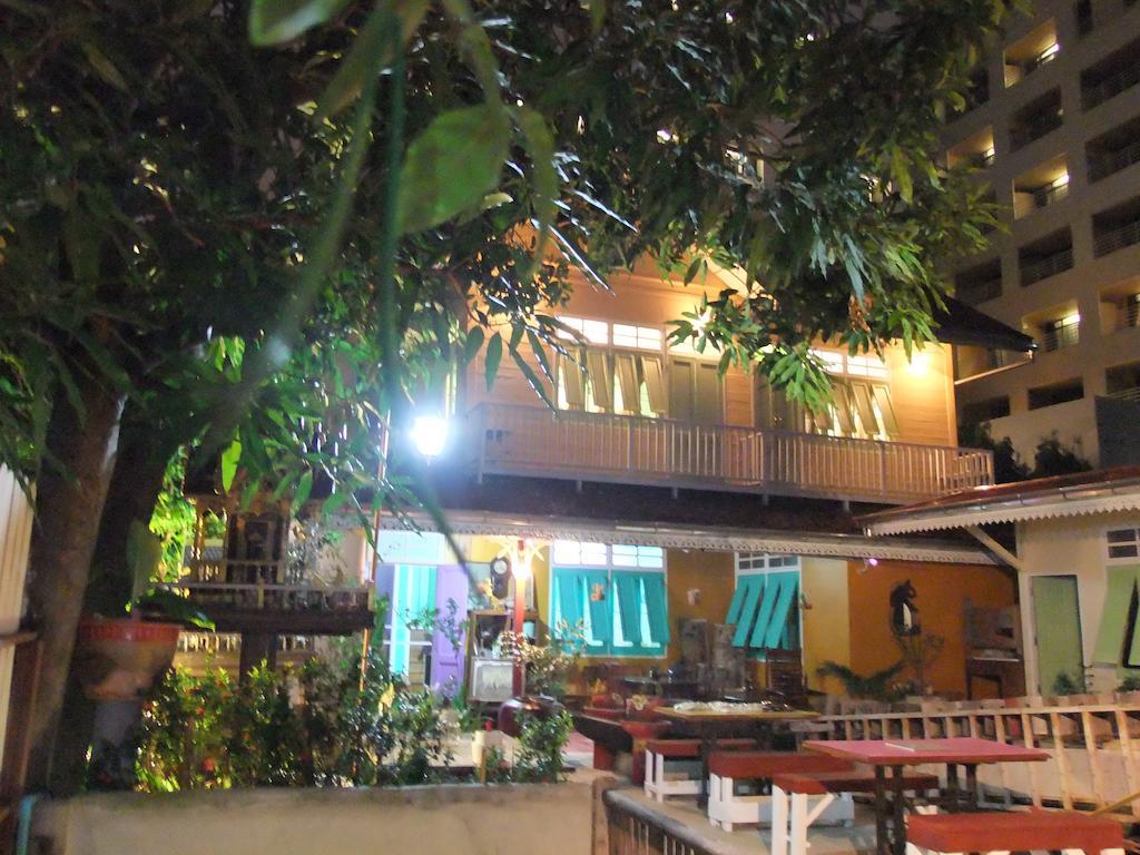 Panida Suite Hotel بانكوك المظهر الخارجي الصورة